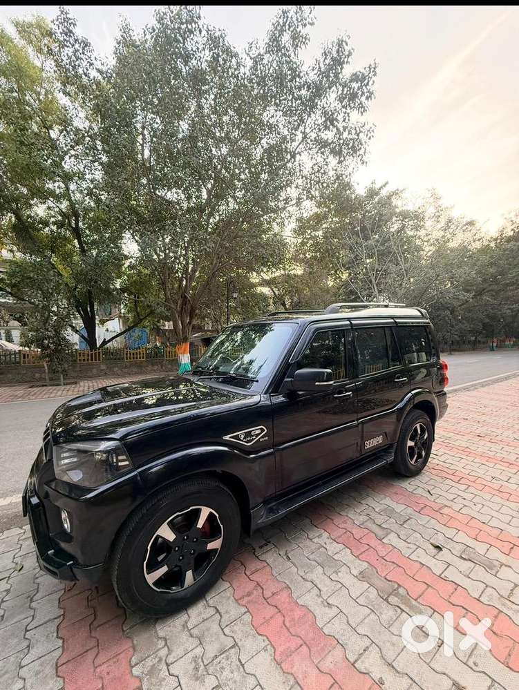 Mahindra Scorpio Classic 2022 Diesel 87000 Km Driven
