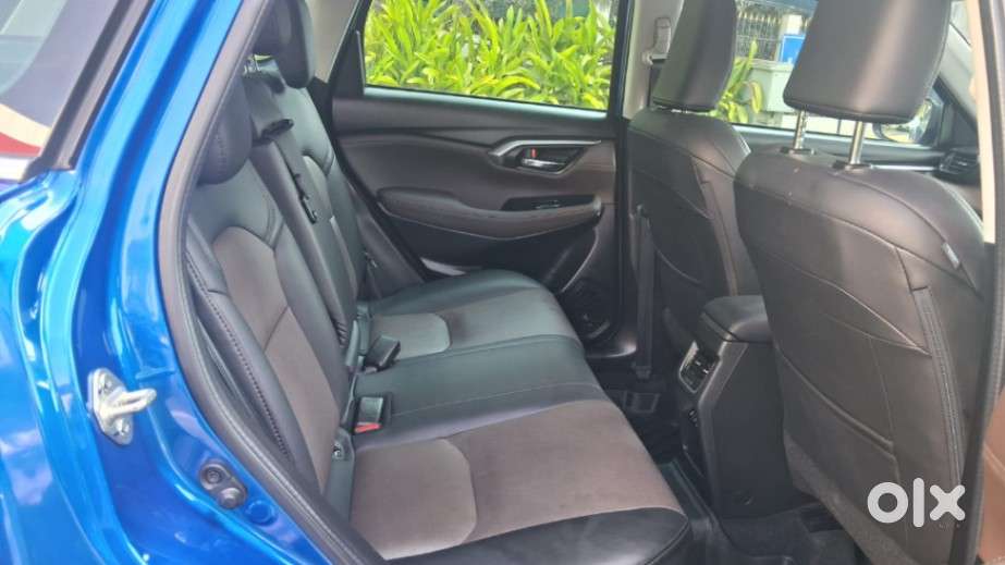 Toyota Urban Cruiser Hyryder 1.5 V Hybrid, 2024, Petrol