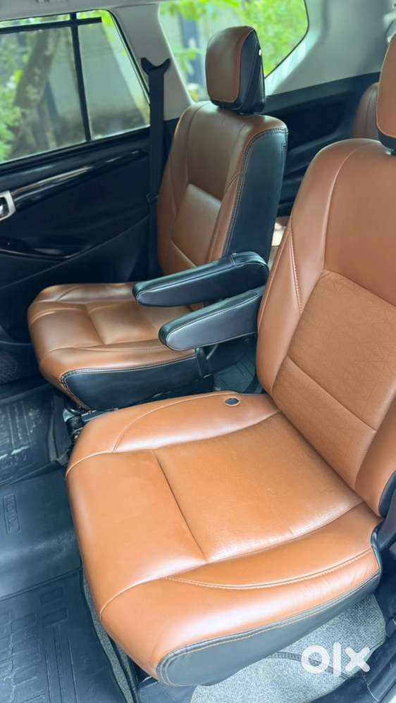 Toyota Innova Crysta 2017