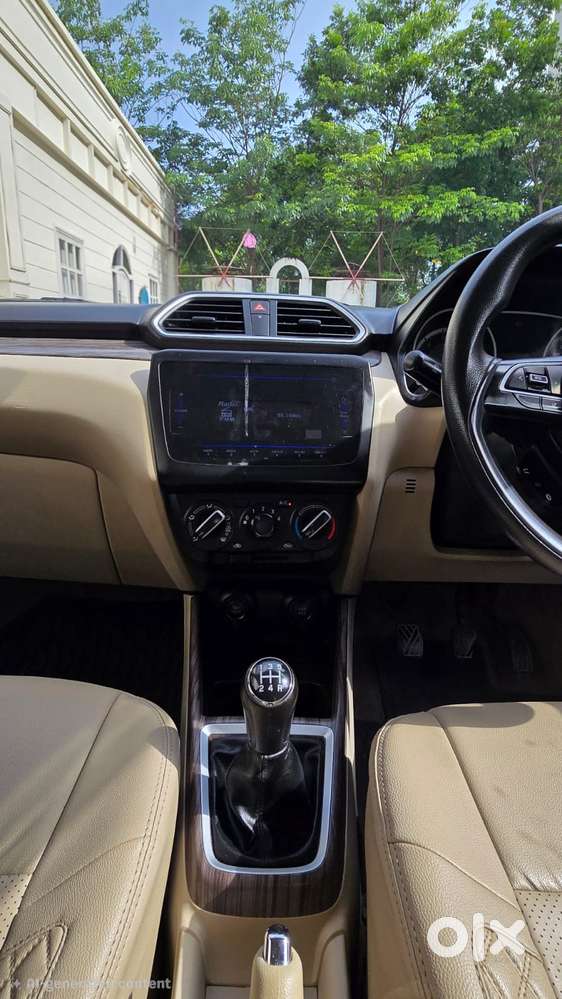 Maruti Suzuki Dzire 1.2 Vxi, 2021, Petrol