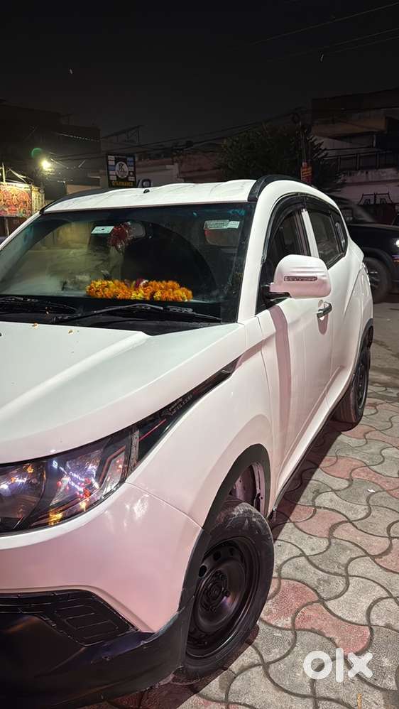Mahindra Kuv 100 2016 Diesel
