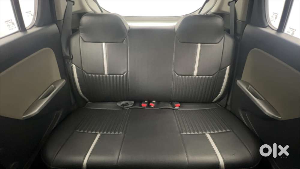 Maruti Suzuki Alto K10 1.0 Vxi Amt, 2016, Petrol