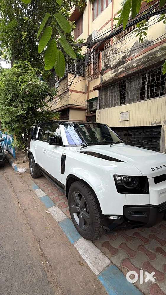 Land Rover Defender 110 2026 Petrol 3500 Km Driven