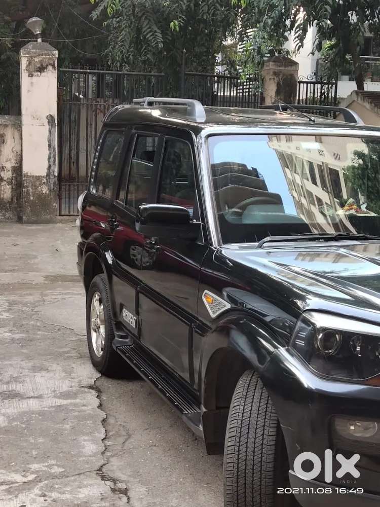 Mahindra Scorpio 2015