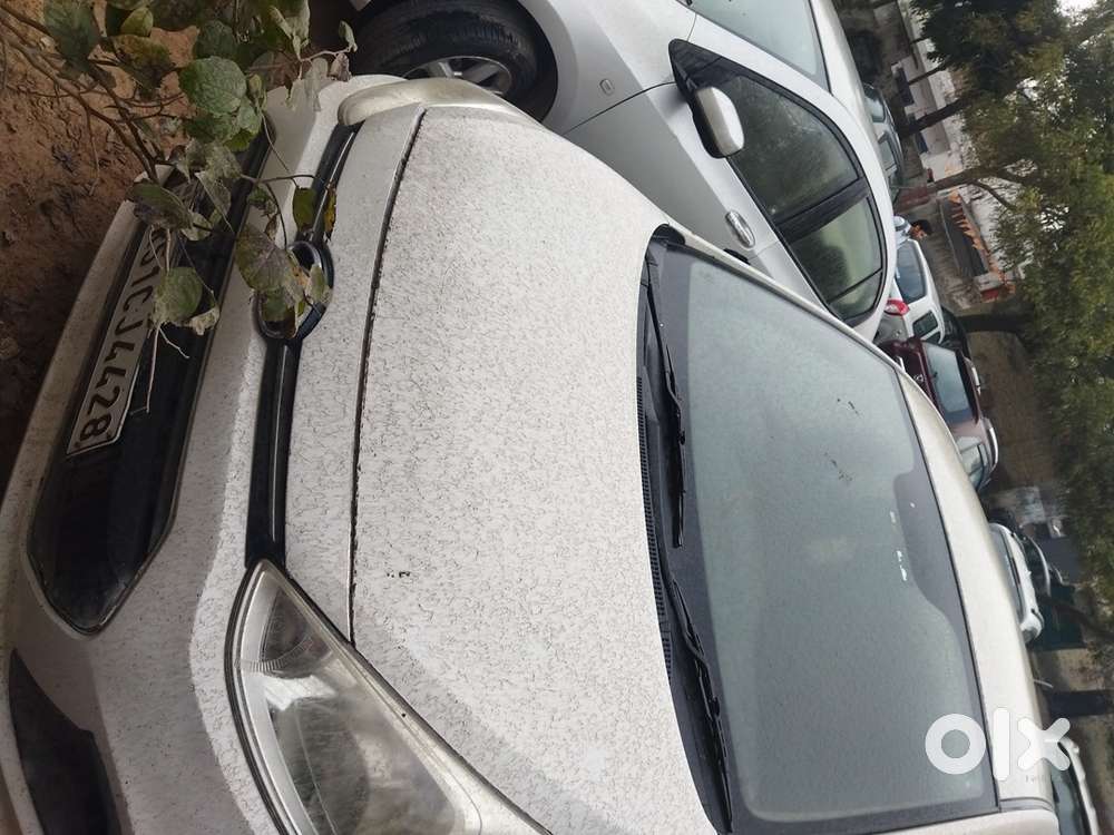 Hyundai Xcent Base 2016