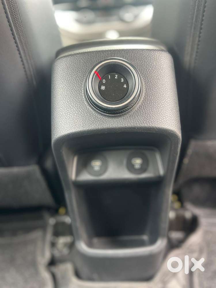 Kia Carens D1.5 6mt Premium 07, 2024, Diesel