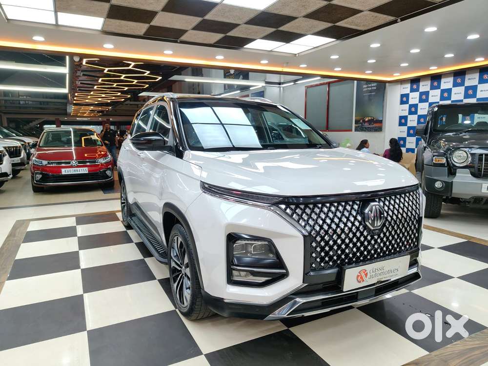 Mg Hector Plus Sharp Pro 1.5 Turbo Petrol Cvt 7 Str, 2023, Petrol