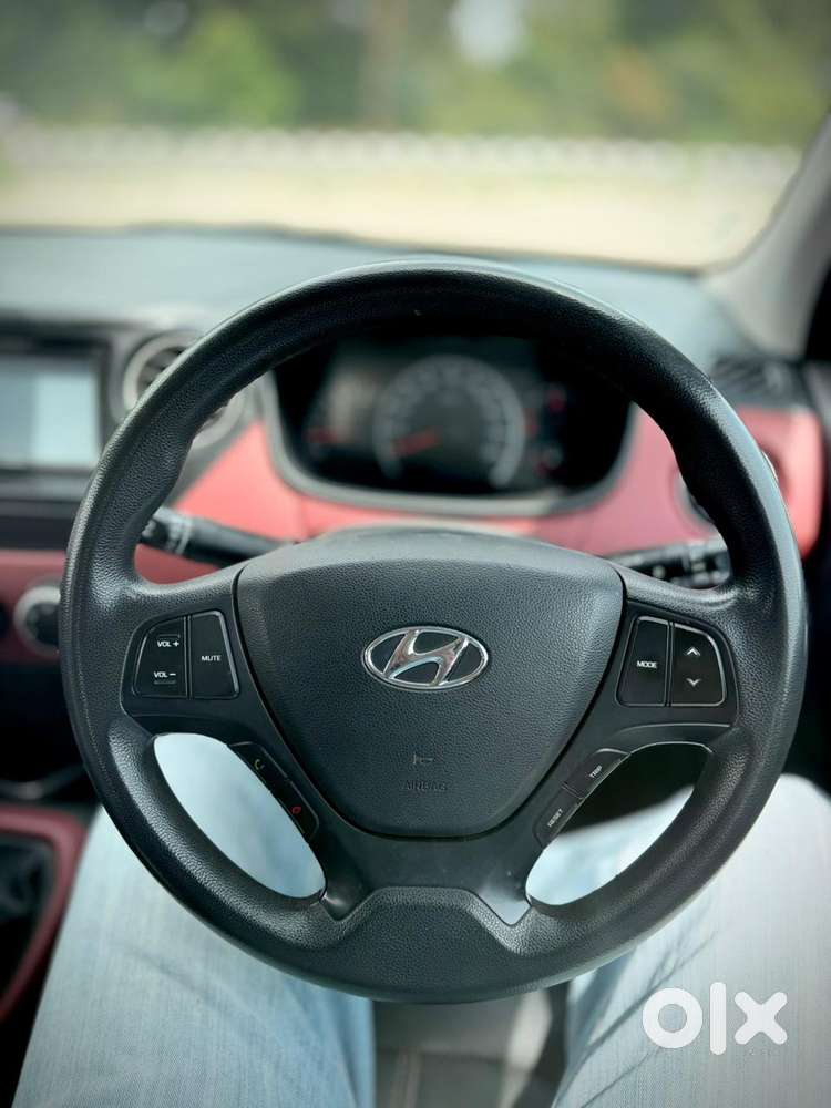Hyundai Grand I10 Sportz O 1.2, 2016, Petrol