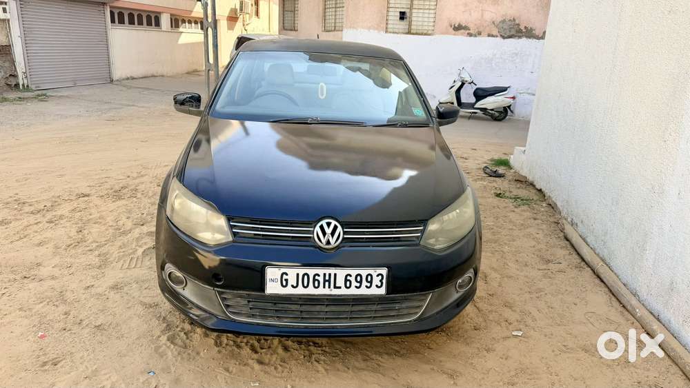 Volkswagen Vento 1.2 Tsi Highline Plus At, 2014, Petrol