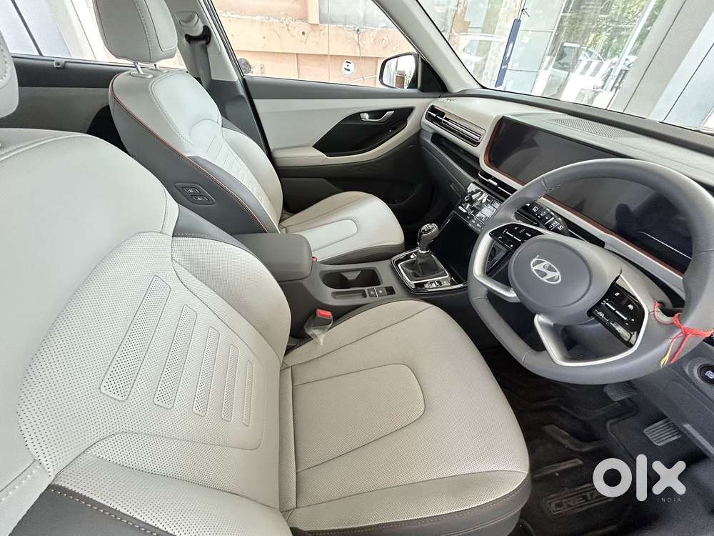 Hyundai Creta King Edition 1.5 Petrol Dual Tone, 2025, Petrol