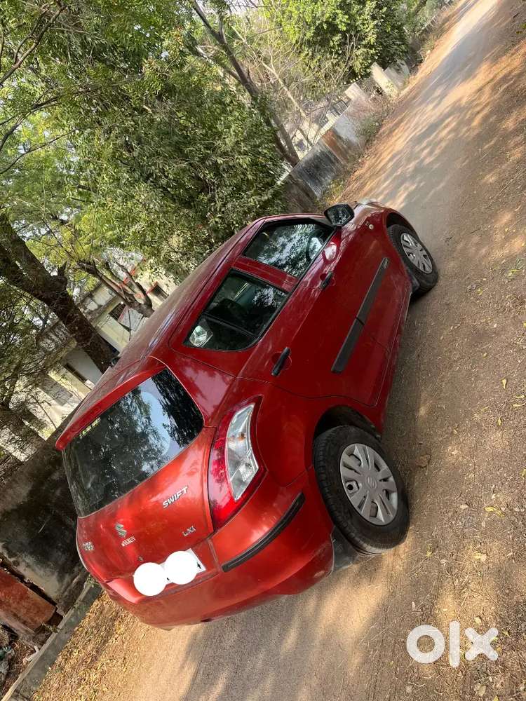 Maruti Suzuki Swift 2013 Petrol Well Maintained