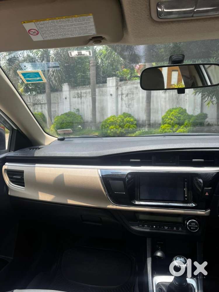 Toyota Corolla Altis 2015 Diesel Well Maintained