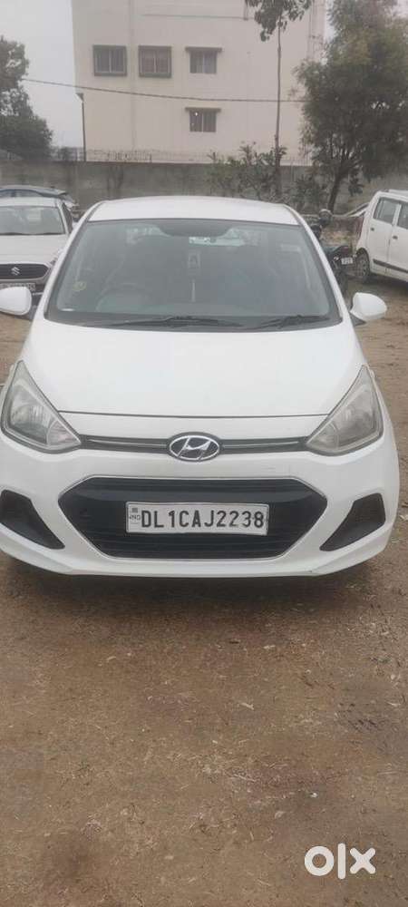 Hyundai Xcent 2016 Cng & Hybrids Well Maintained