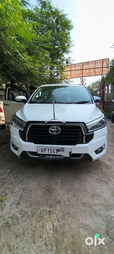 Toyota Innova Crysta 2.4 V 7 Str, 2017, Diesel