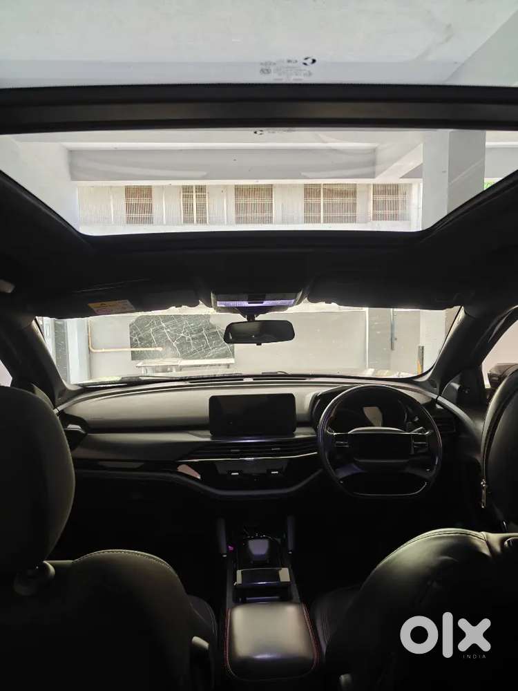 Tata Safari 2024 Facelift Pure Plus S Dark Edition At