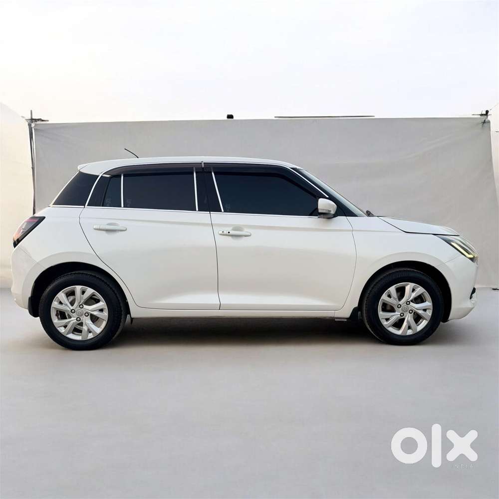Maruti Suzuki Swift 1.3 Zxi, 2024, Petrol