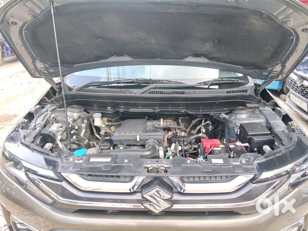 Maruti Suzuki Brezza 1.5 Lxi Smart Hybrid, 2024, Petrol