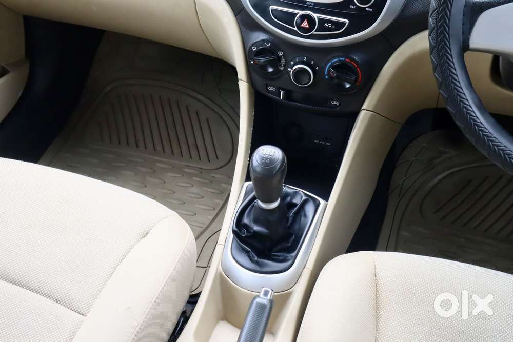 Hyundai Verna 1.6 Ex Vtvt, 2014, Petrol