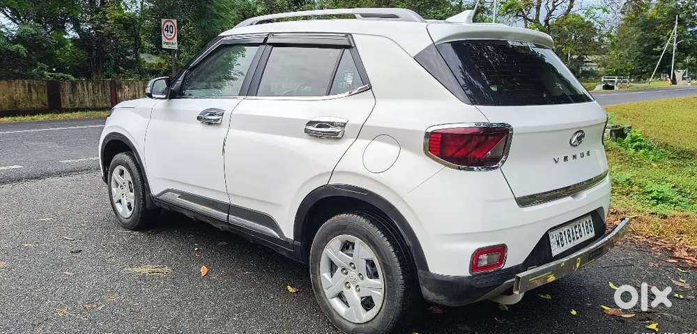Hyundai Venue 1.2 Petrol 2021