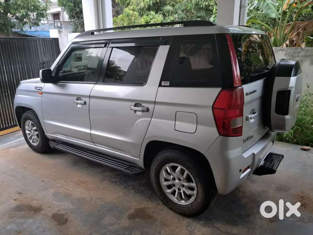Mahindra Tuv 300 2015  T8 Model
