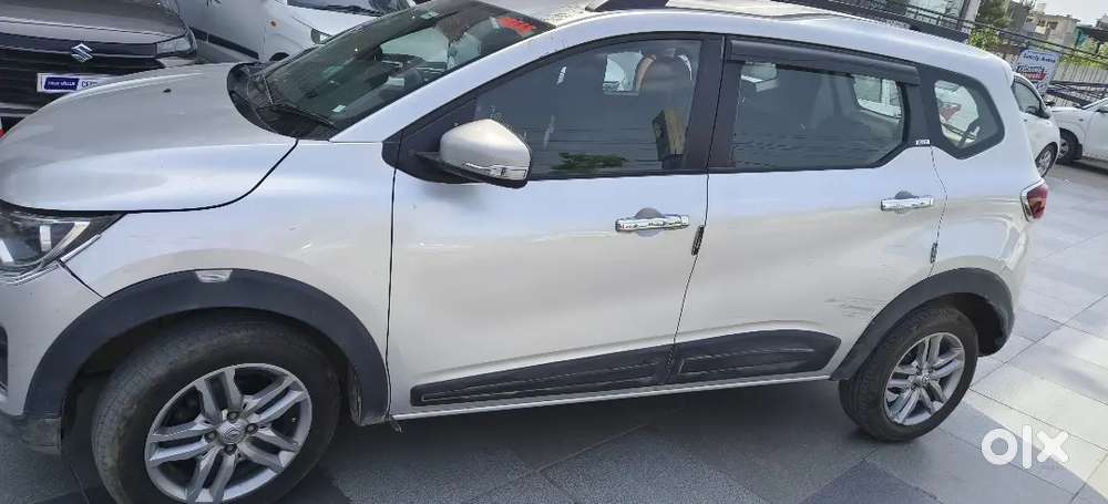 Renault Triber 2021 Petrol