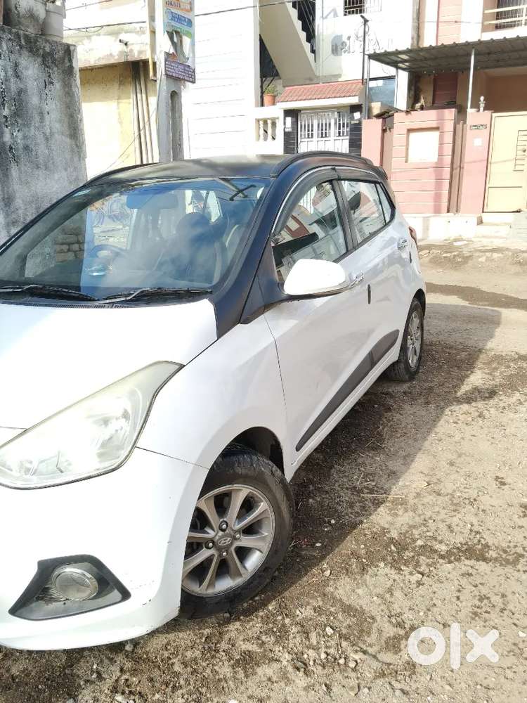 Hyundai Grand I10 2016 Diesel 108500 Km Driven Genuine