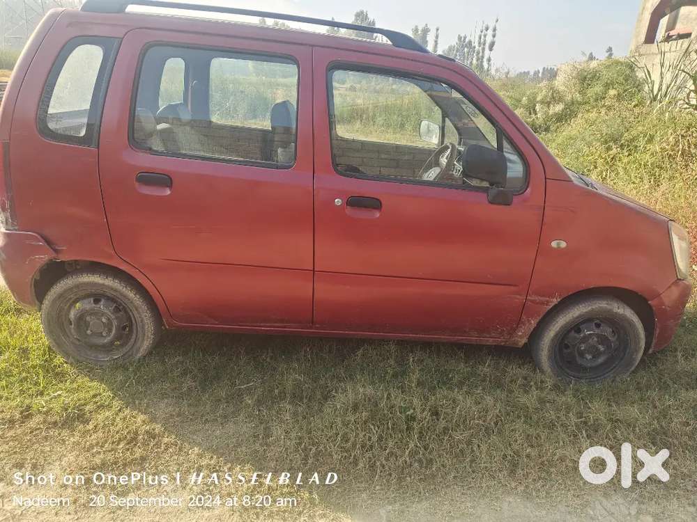 A Very Good Car With Sealed Engine  For Car Learning Purpose