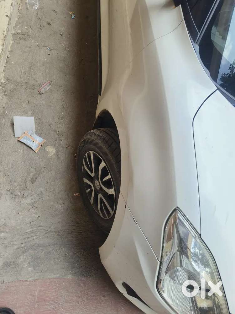 Maruti Suzuki Swift Vxi 2021