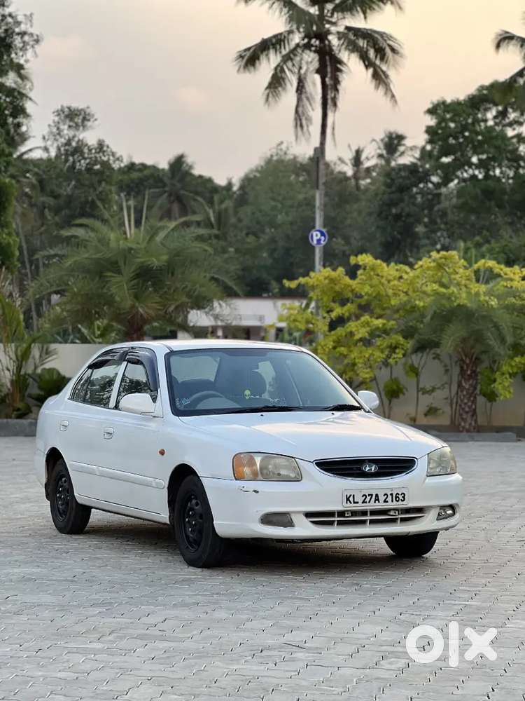 Hyundai Accent 2009 Petrol 180000 Km Driven
