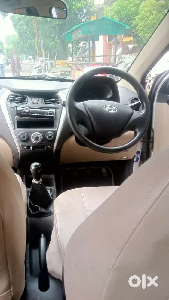 Hyundai Eon 11
