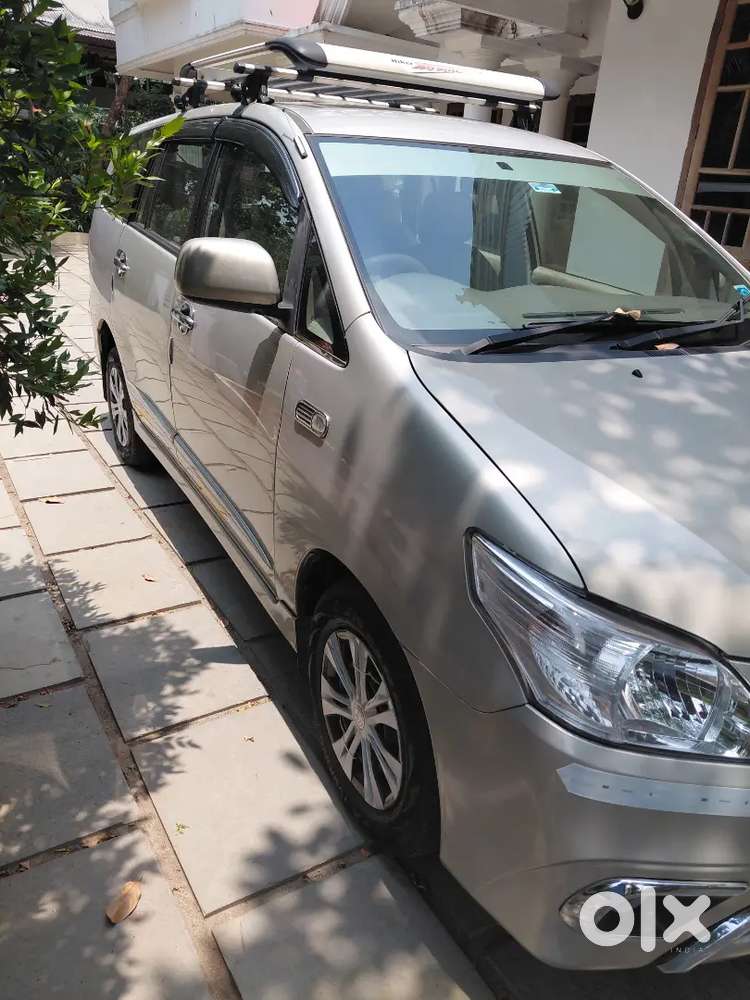 Toyota Innova 2014 Diesel Well Maintained