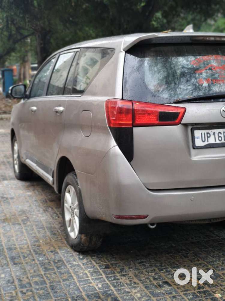 Toyota Innova Crysta 2.4 Vx Mt, 2017, Diesel