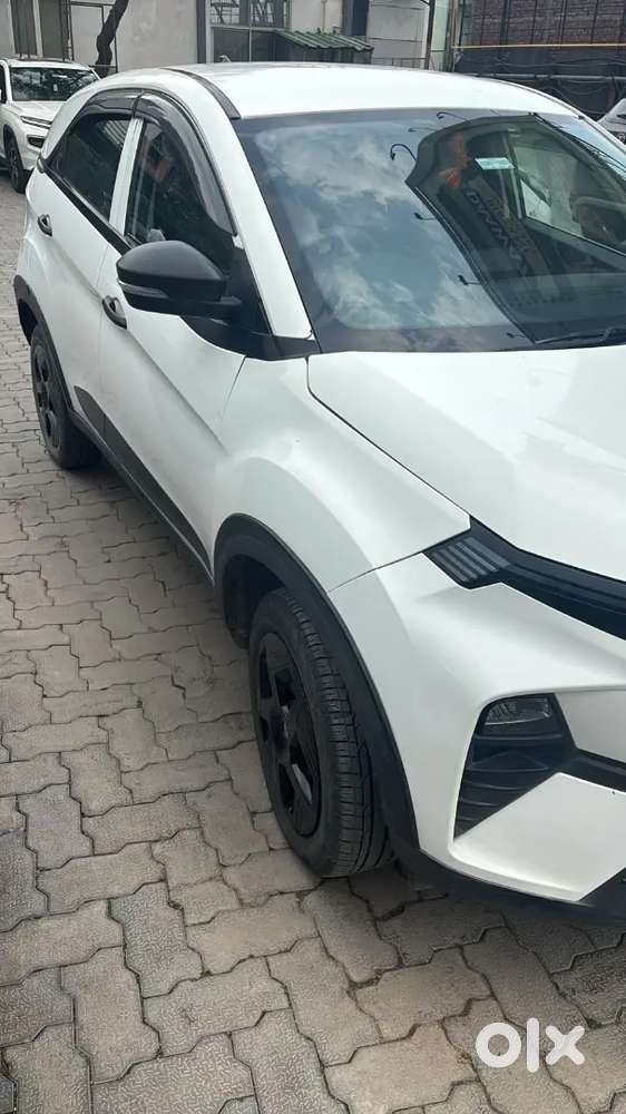 Tata Nexon 2023 Cng & Hybrids 33000 Km Driven