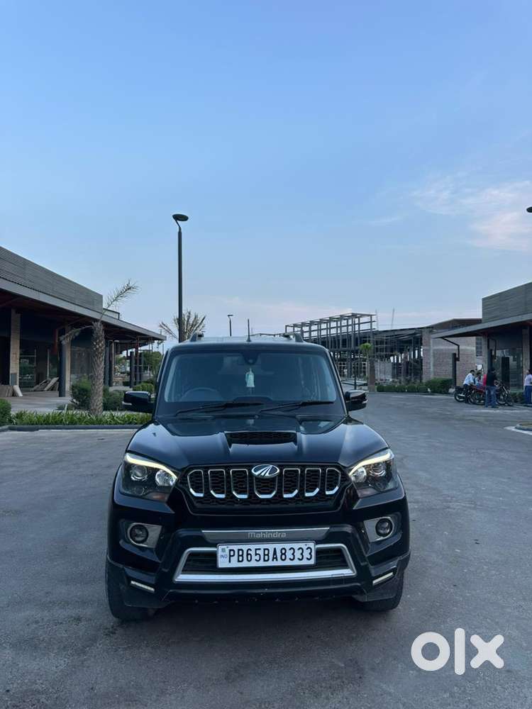 Mahindra Scorpio Classic 2021
