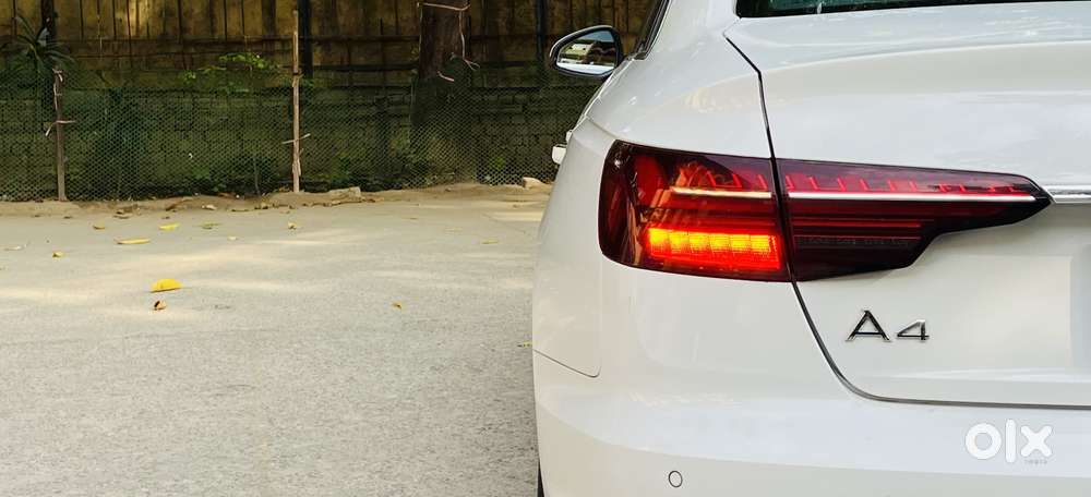 Audi A4 1.8 Tfsi Premium Plus, 2025, Petrol