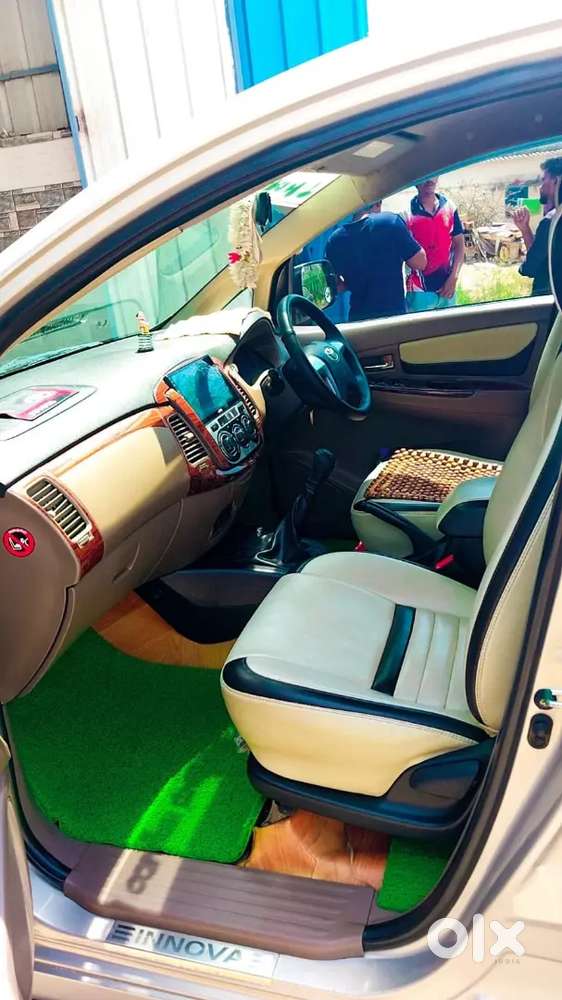 Toyota Innova Diesel 2016 Variant