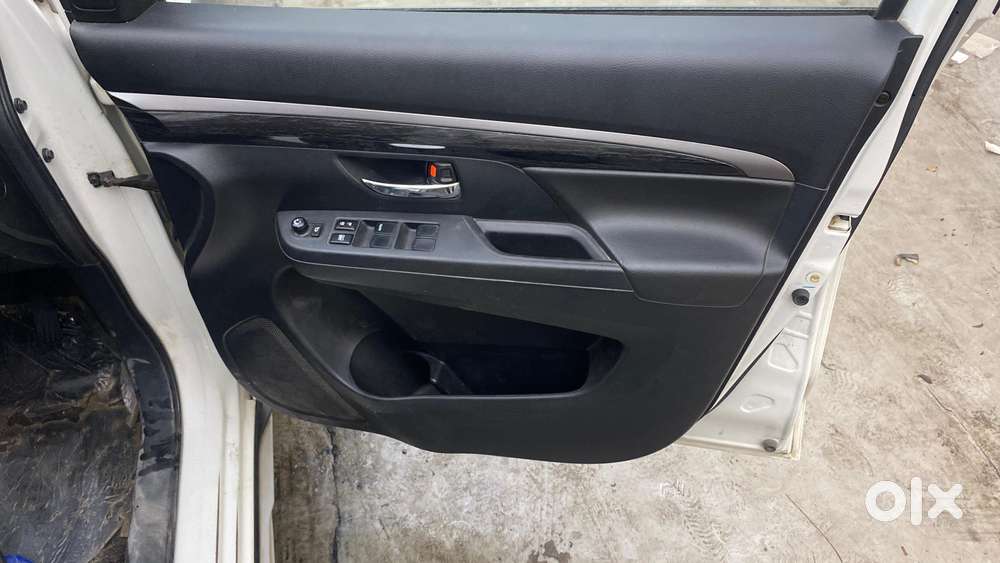 Maruti Suzuki Xl6 Alpha At, 2021, Petrol