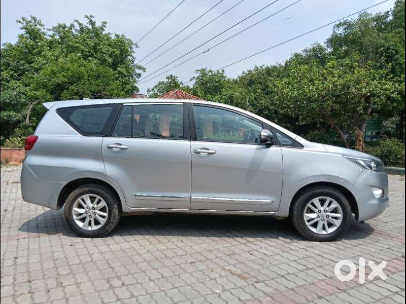 Toyota Innova Crysta 2.4 G Mt, 2020, Diesel