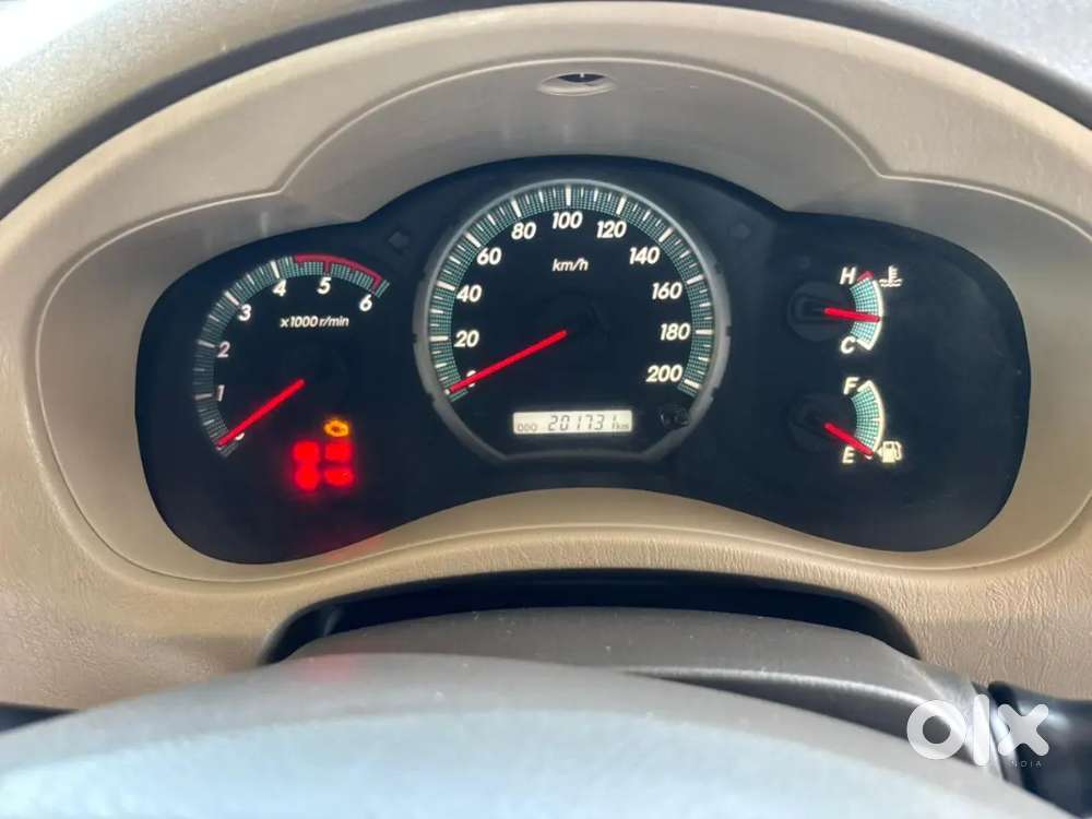 Innova First Owner V Top Model