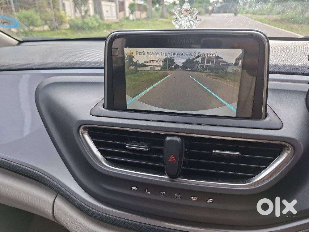 Tata Altroz Xz Plus (s) Icng, 2023, Cng & Hybrids