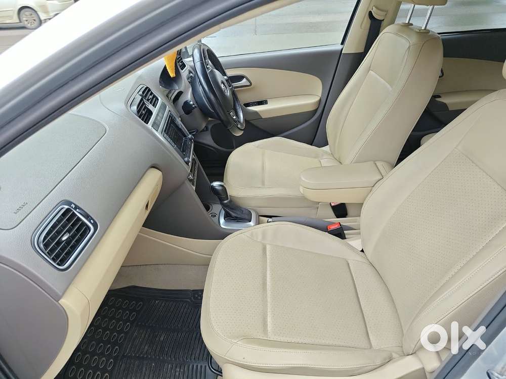 Volkswagen Vento 1.2 Tsi Highline Plus At, 2016, Petrol