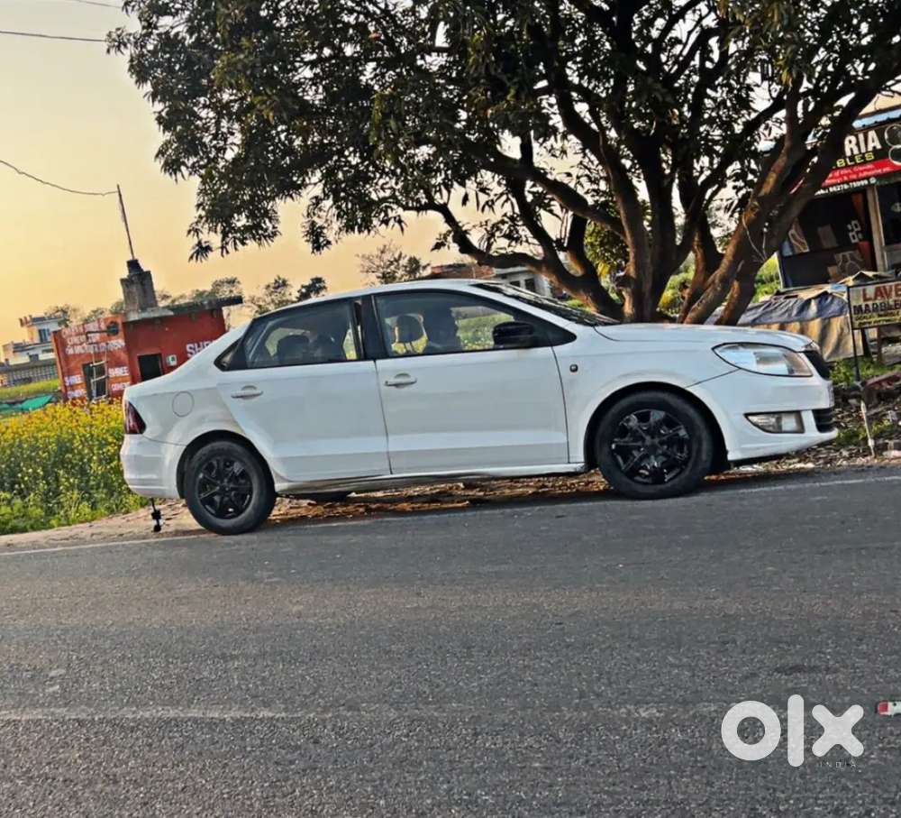 New Tyre New Battery Full Insurence Good Condition