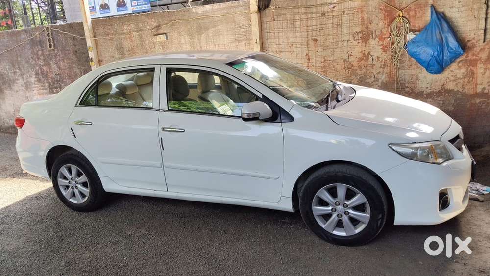 Toyota Corolla Altis 2012 Diesel Year