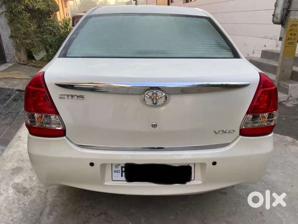 Etios 2015 Top Model