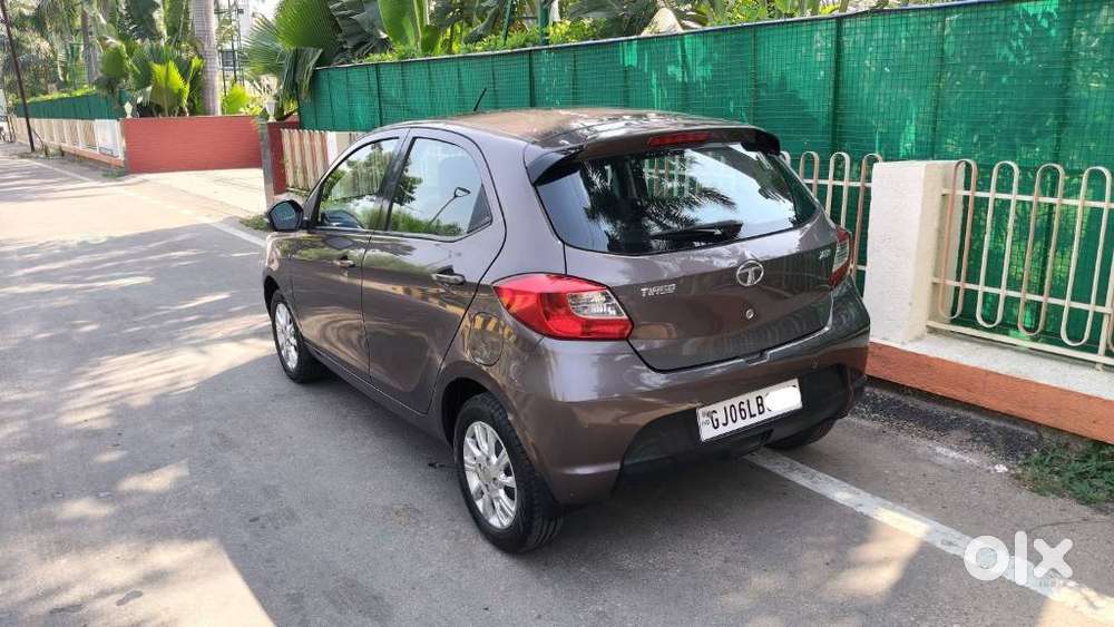 Tata Tiago 1.2 Revotron Xza, 2017, Petrol