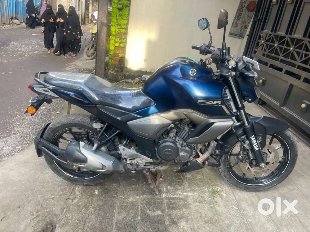 Yamaha FZS V3