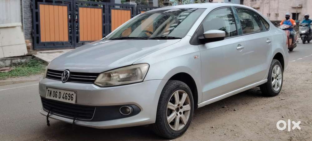 Volkswagen Vento 2010-2013 Petrol Highline, 2011, Petrol