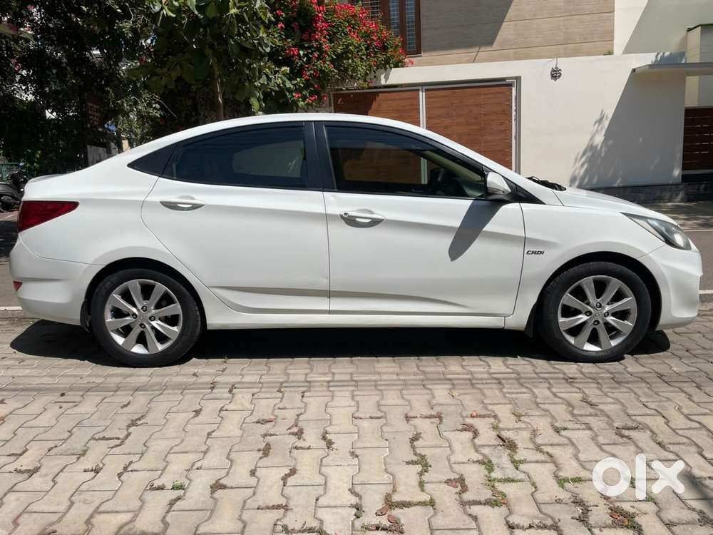 Hyundai Verna 1.6 Sx Crdi (o), 2012, Diesel