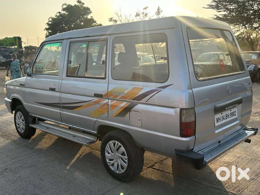 Toyota Qualis Fs 8seater, 2002, Diesel