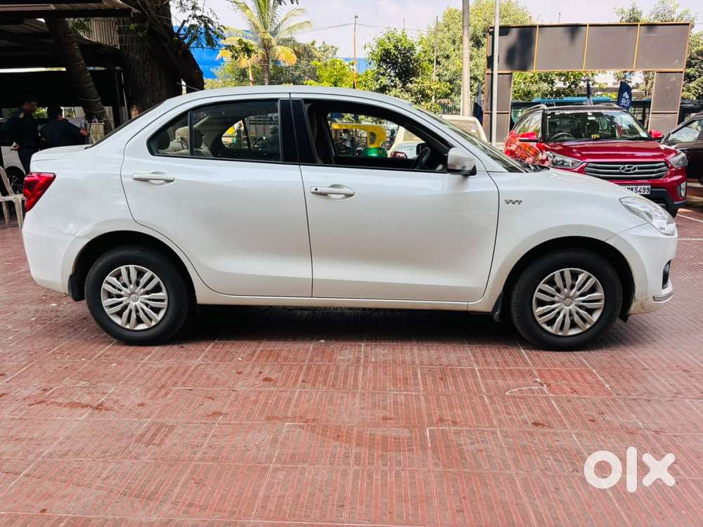 Maruti Suzuki Swift Dzire 1.2 Vxi, 2017, Petrol